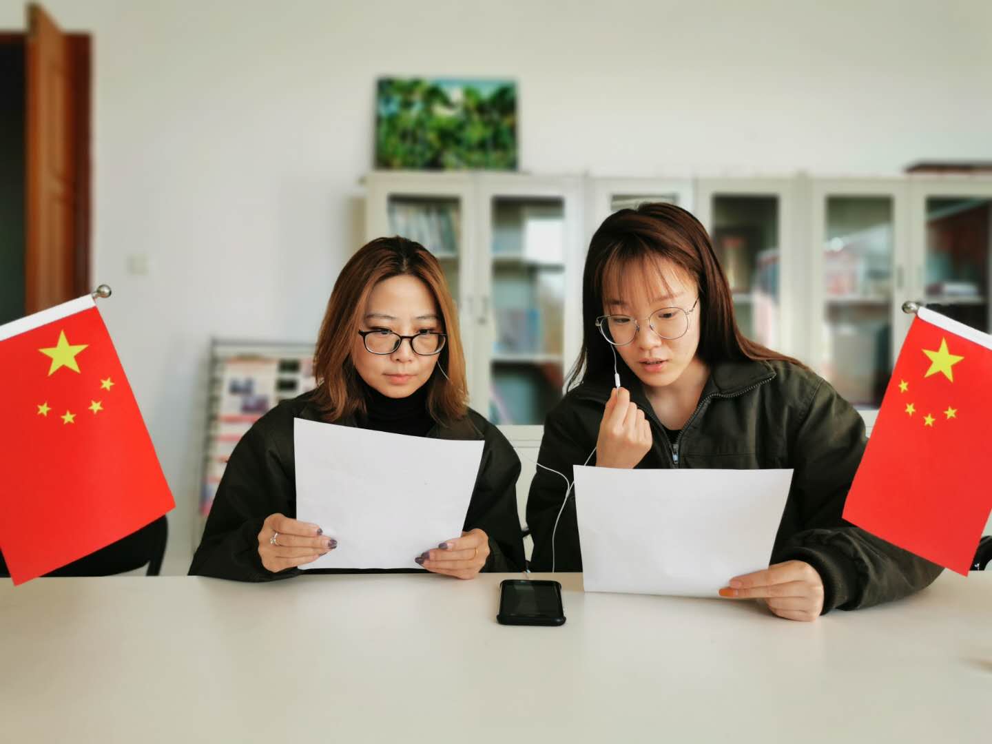 抗擊疫情 為愛發(fā)聲:呼和浩特供電局變電一處舉辦“三八節(jié)”“線上詩歌朗誦會(huì)”