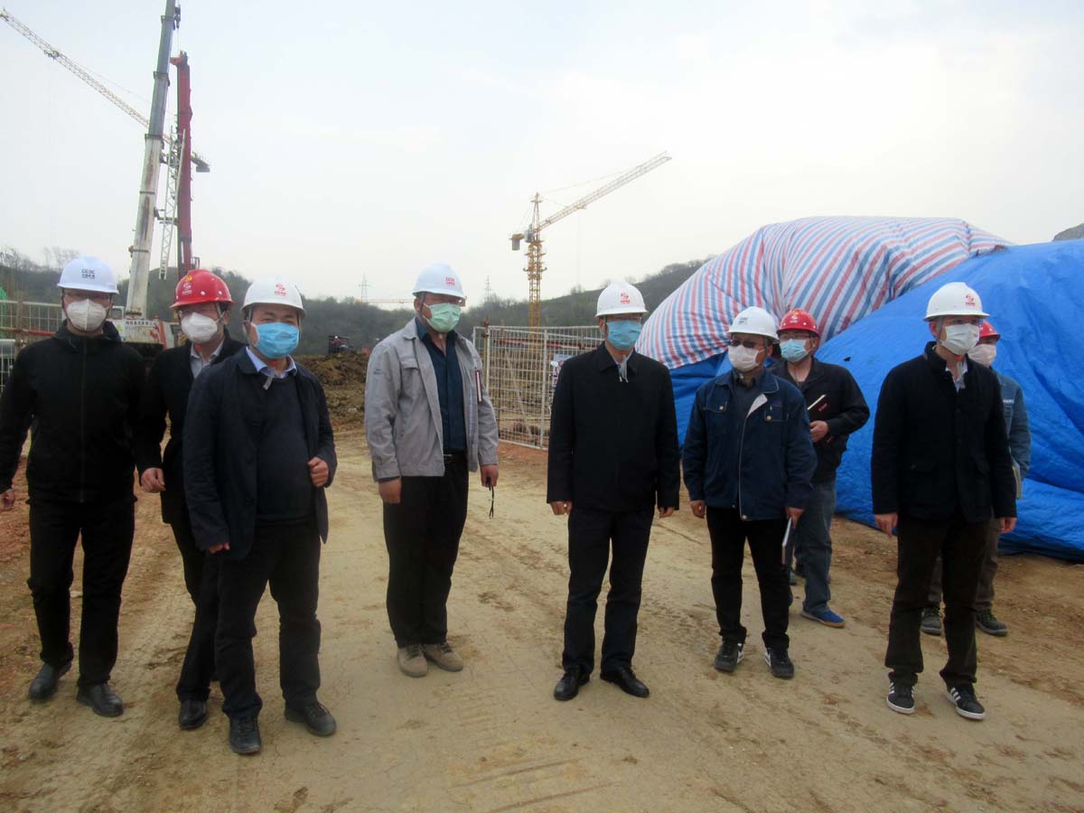 皖能環(huán)?？偨?jīng)理張為義到安徽電建一公司合肥龍泉山項(xiàng)目調(diào)研疫情防控和復(fù)工復(fù)產(chǎn)工作