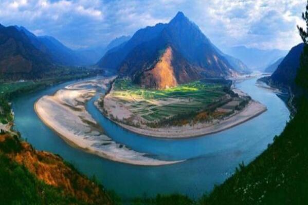 雅魯藏布江建2座電站，印度就喊“大壩威脅論”，中國本要建17座