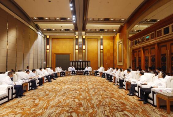 國(guó)家電網(wǎng)董事長(zhǎng)、黨組書(shū)記毛偉明拜會(huì)四川省委書(shū)記彭清華、省長(zhǎng)尹力