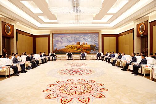 國家電網(wǎng)董事長、黨組書記毛偉明拜會甘肅省委書記林鐸、省長唐仁健