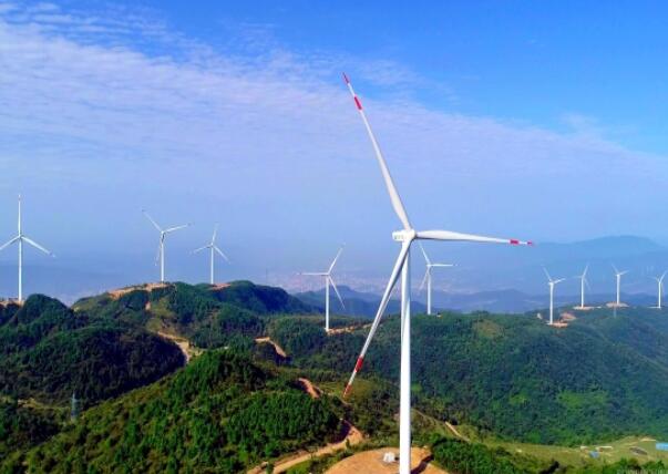 大唐廣元何家山10萬千瓦級風電場正式投運