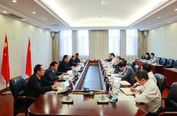 中國能建黨委書記、董事長宋海良拜會貴州省委書記孫志剛