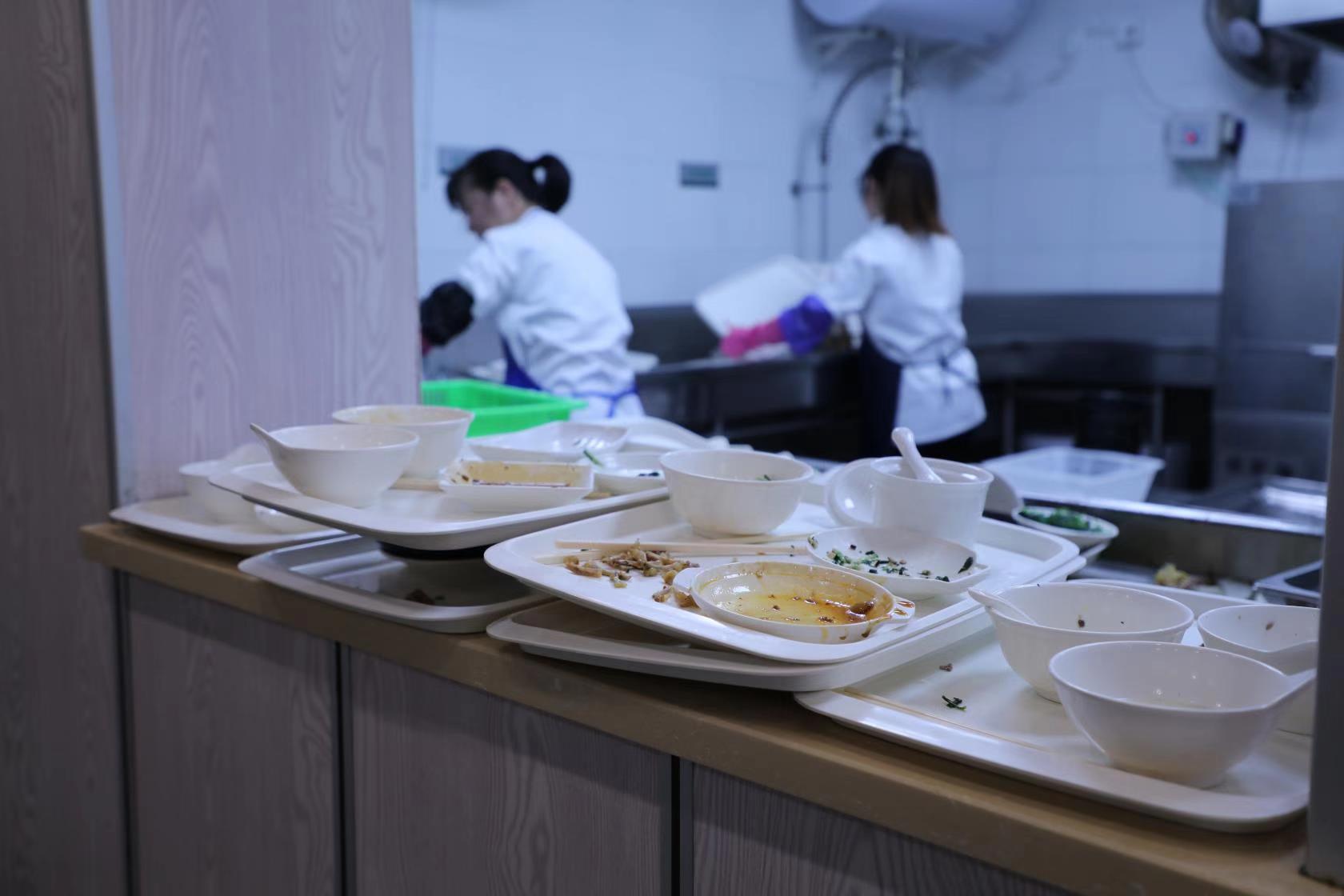 浙江寧波供電公司“光盤(pán)”熱度不減，文明接力續(xù)節(jié)儉之風(fēng)