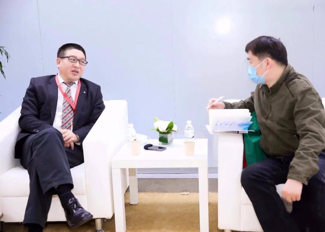 上海電氣金孝龍：面對(duì)平價(jià)時(shí)代的成本壓力，風(fēng)電行業(yè)須因地制宜、因時(shí)制宜