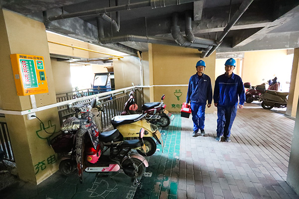 “小電驢”充電更安全了！寧?？h24393個(gè)充電接口完成升級(jí)改造