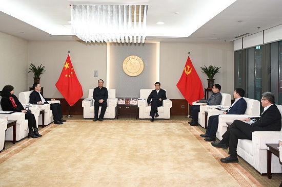 舒印彪、鄧建玲會見華北電力大學(xué)校長楊勇平