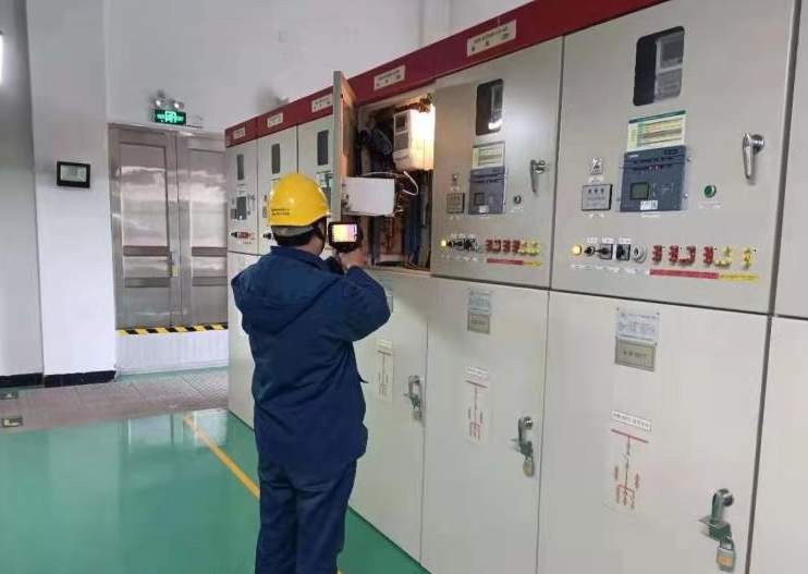 國網(wǎng)慈溪市供電公司用心巡視、及時(shí)消缺確保電網(wǎng)安全穩(wěn)定運(yùn)行