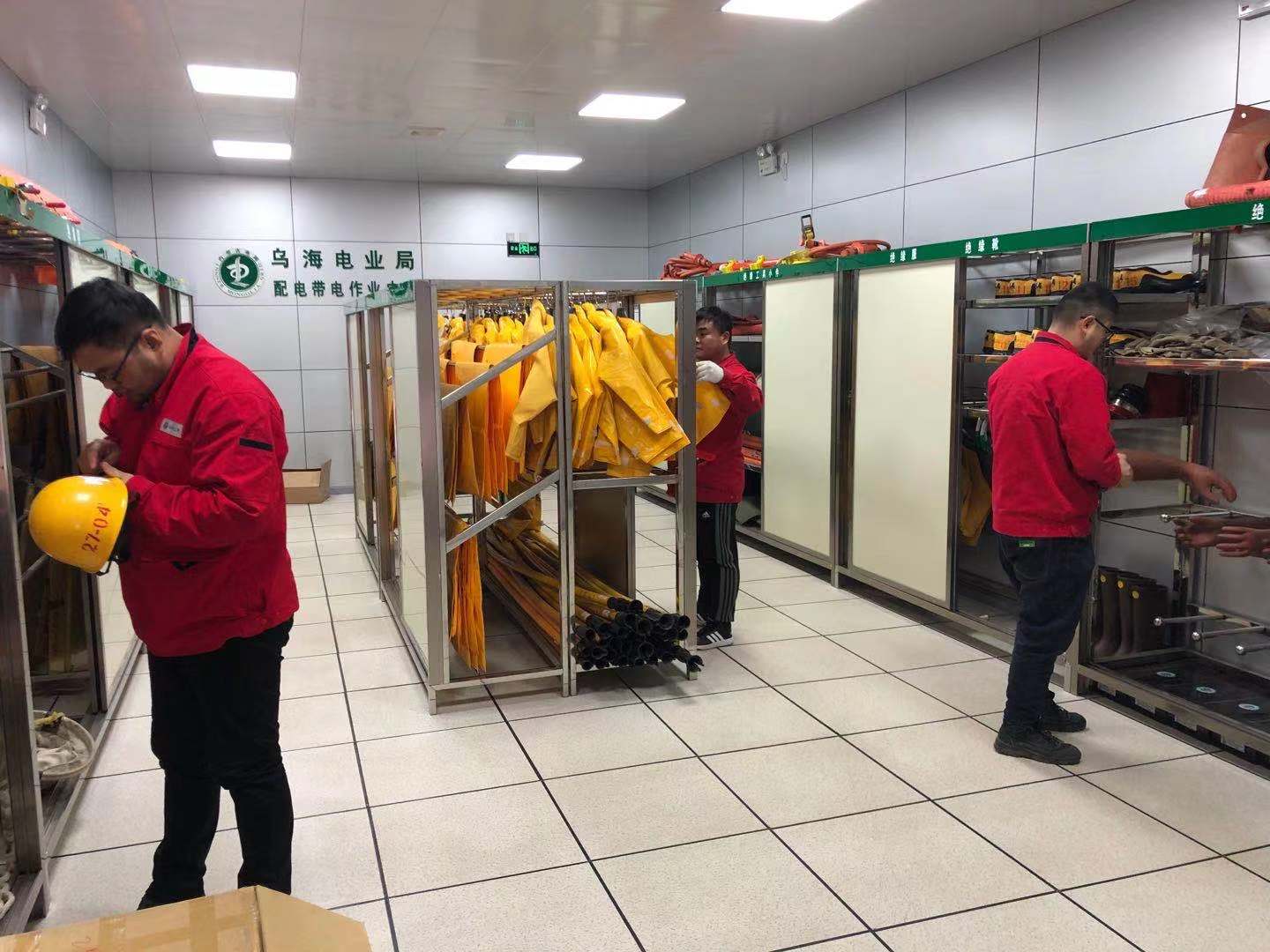 烏海電業(yè)局配電帶電作業(yè)中心：寒冬大檢查，新年保安全