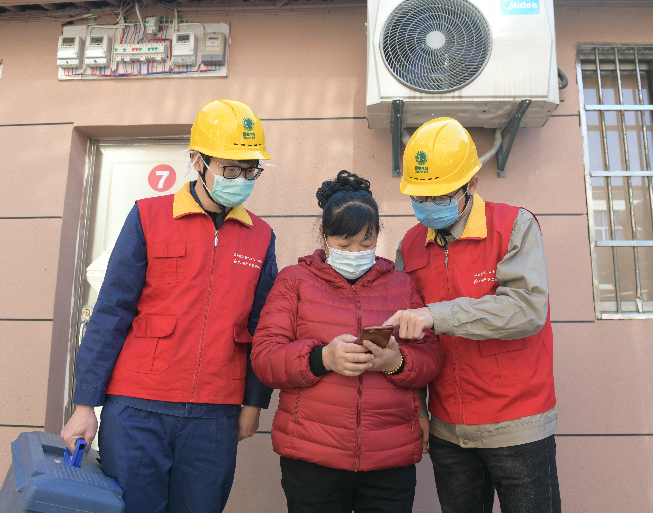 國(guó)網(wǎng)余姚市供電公司“電保姆”貼心保障留姚過年