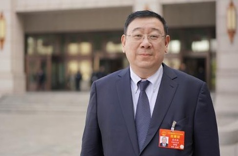 國(guó)網(wǎng)湖南省電力有限公司董事長(zhǎng)、黨委書(shū)記 孟慶強(qiáng):推動(dòng)電池儲(chǔ)能產(chǎn)業(yè)發(fā)展 助力實(shí)現(xiàn)碳達(dá)峰、碳中和目標(biāo)