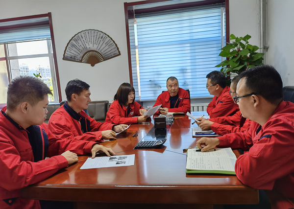 烏海電業(yè)局千里山分局：修訂宣貫班組標準，促進班組有序發(fā)展