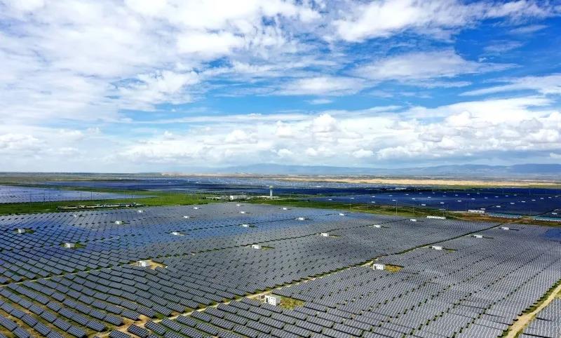 內(nèi)蒙古、甘肅、青海、寧夏3000萬(wàn)千瓦大型風(fēng)電光伏基地項(xiàng)目有序開(kāi)工（附名單）