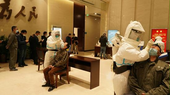 國網重慶市電力公司系統嚴防死守打好疫情防控阻擊戰(zhàn)