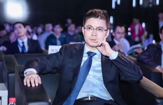 明陽智能張啟應(yīng)出席進(jìn)博會(huì)：智慧風(fēng)電進(jìn)化助力碳中和！