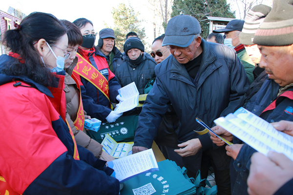 “憲”在學(xué)法正當(dāng)時(shí)，烏海市千里山供電分公司積極開展“憲法宣傳周”系列活動(dòng)
