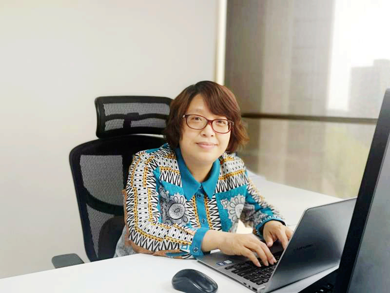 首都最美巾幗奮斗者尹洪苓：以奮斗的姿態(tài)，砥礪前行 展現(xiàn)新時代“她風(fēng)采”