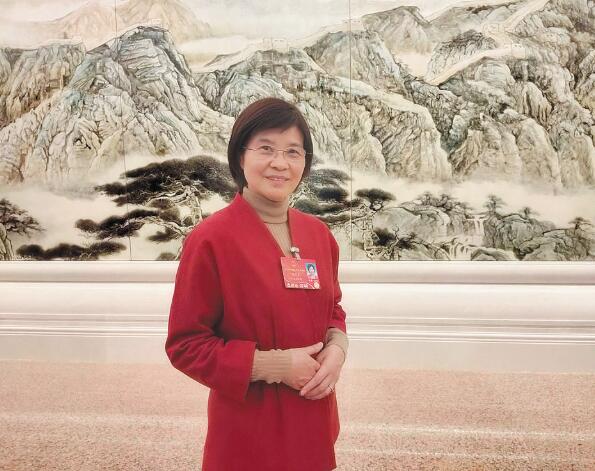 可靠電力助推紡織業(yè)綠色智能轉(zhuǎn)型——訪全國(guó)人大代表、江蘇陽(yáng)光集團(tuán)黨委書記、江蘇陽(yáng)光股份有限公司董事長(zhǎng)陳麗芬