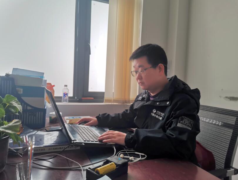 劉凡武：砥礪深耕志未泯，不負山河不負卿