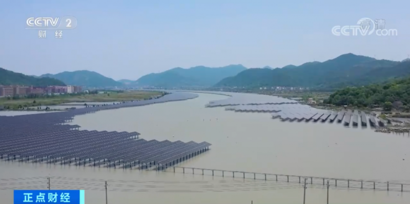 年均發(fā)電量超1億度！央視財(cái)經(jīng)重點(diǎn)關(guān)注我國“首座”潮光互補(bǔ)型光伏電站