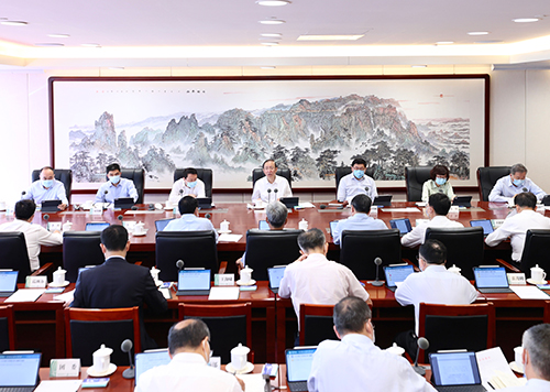 國家電網(wǎng)公司黨組深入貫徹全國穩(wěn)住經(jīng)濟(jì)大盤電視電話會議精神