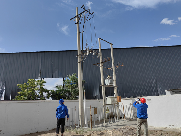 烏海市千里山供電分公司：加強(qiáng)標(biāo)準(zhǔn)作業(yè)管控，筑牢安全生產(chǎn)理念