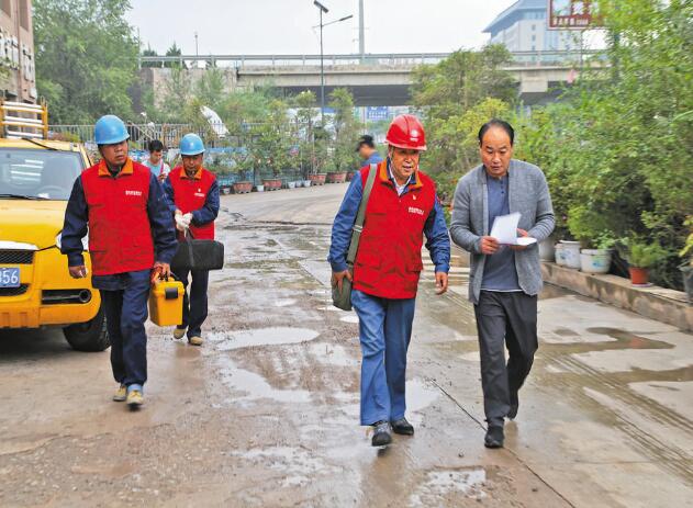 王慶臨:把服務客戶的事做到最好