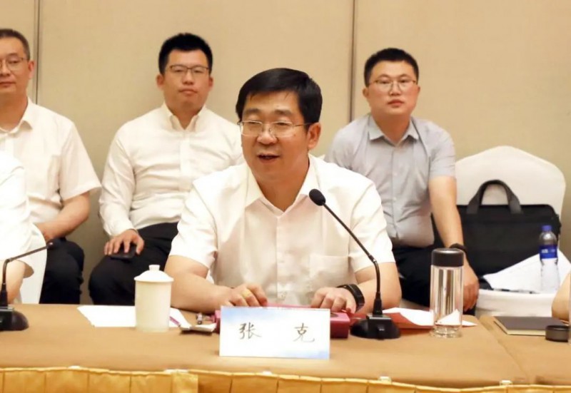 協(xié)鑫、徐工聯(lián)手！布局新能源