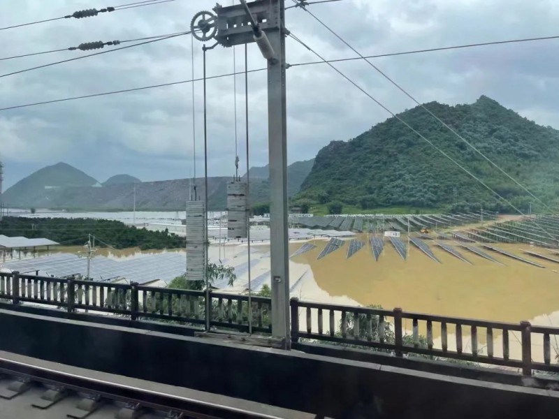 地面電站秒變漂浮電站，又一光伏電站被水淹！