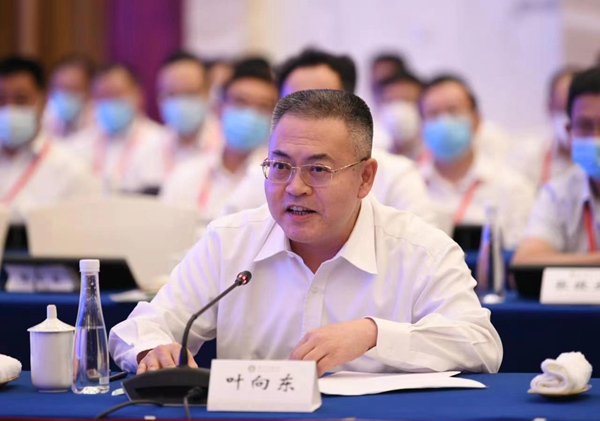 華電集團(tuán)黨組副書(shū)記、總經(jīng)理葉向東到甘肅公司調(diào)研