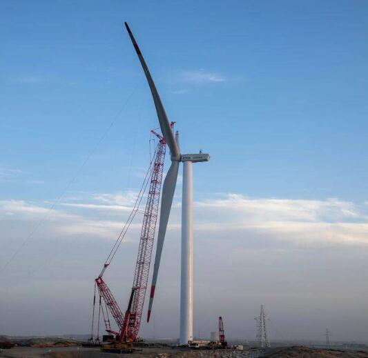 深耕大西北，H171-4MW分散式風(fēng)電項(xiàng)目成功首吊!