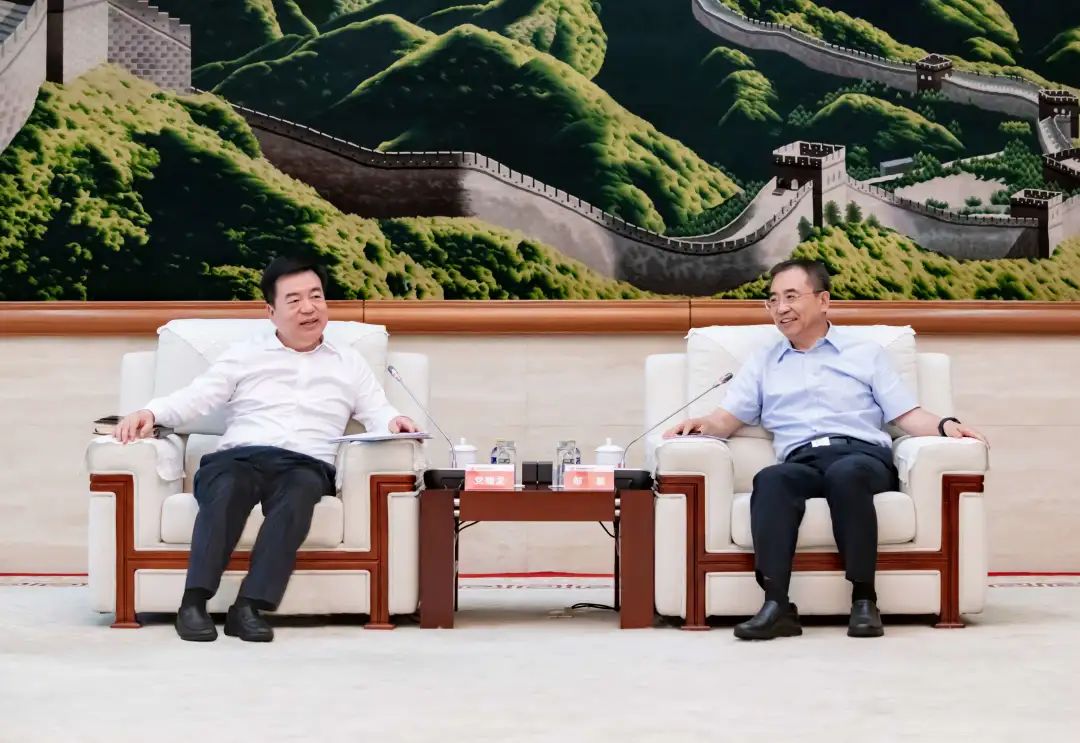 鄒磊會見保定市委書記黨曉龍、市長閆繼紅