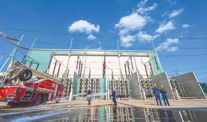 國網(wǎng)河南省電力公司:精益運維特高壓 保障大電網(wǎng)安全