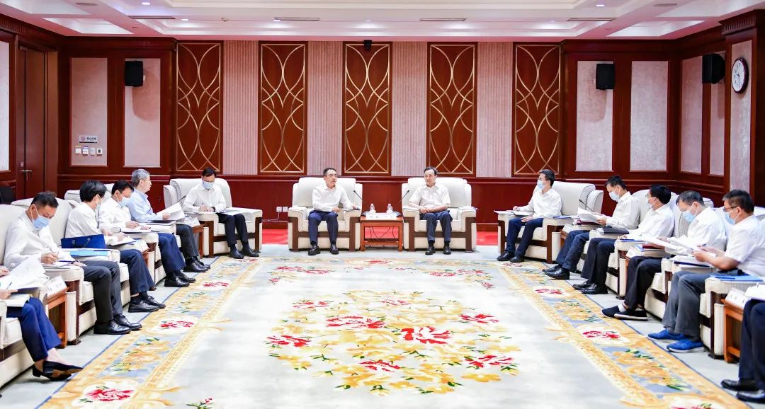 鄒磊拜訪國家開發(fā)銀行黨委書記、董事長趙歡