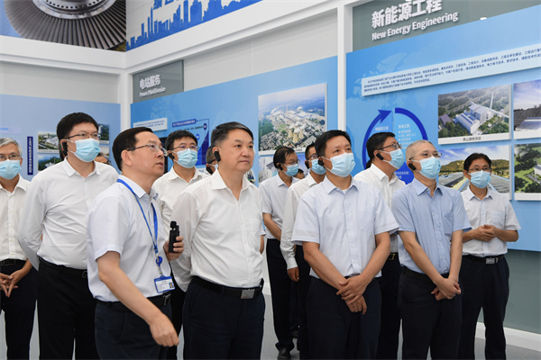 華電集團(tuán)黨組書記、董事長溫樞剛與東方電氣黨組書記、董事長俞培根舉行會(huì)談