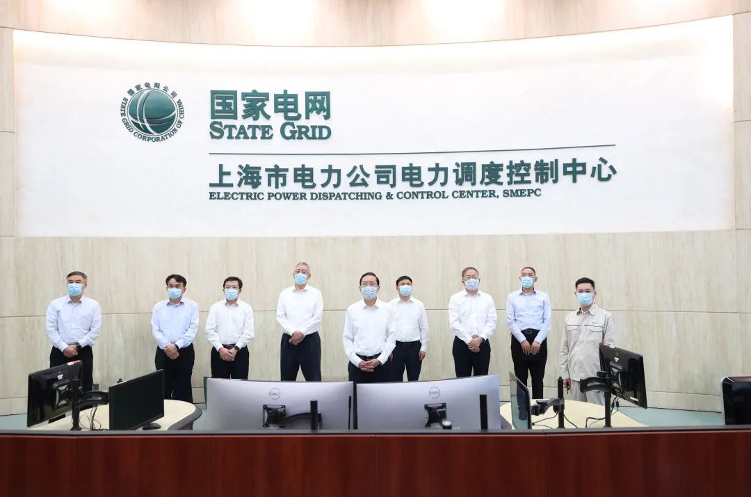 國(guó)家電網(wǎng)公司黨組書(shū)記、董事長(zhǎng)辛保安赴國(guó)網(wǎng)上海電力參加基層黨支部聯(lián)系點(diǎn)主題黨日活動(dòng)并調(diào)研