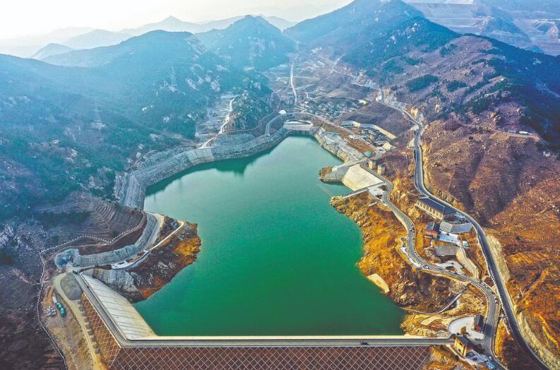 【非凡十年】國家電網公司:構建新型電力系統(tǒng) 推動能源清潔低碳轉型