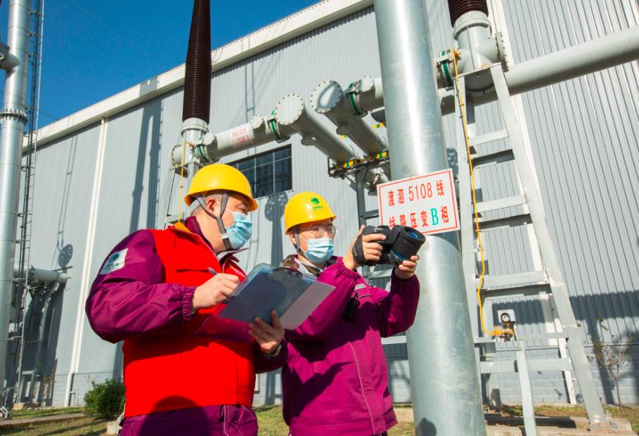 寒潮來襲!上海電力職工開展特巡900次，保障電力主網架以最佳狀態(tài)迎寒潮