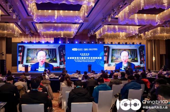 陳清泰：電動化只是序幕，智能汽車需做好頂層布局