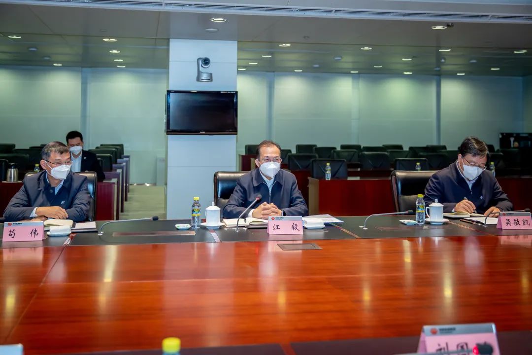 華電集團有限公司黨組書記、董事長江毅與國家能源集團黨組書記、董事長劉國躍舉行會談