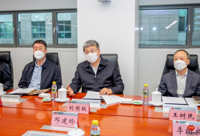 國家能源集團黨組書記、董事長劉國躍會見華能集團總經理鄧建玲