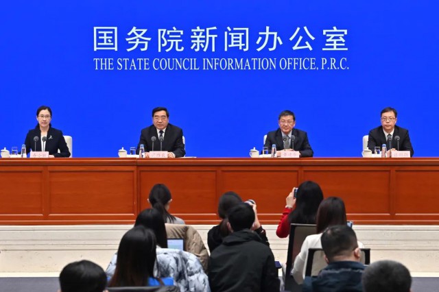 國家發(fā)改委：健全多能互補綜合應急調(diào)度機制，推動風、光發(fā)電多發(fā)滿發(fā)