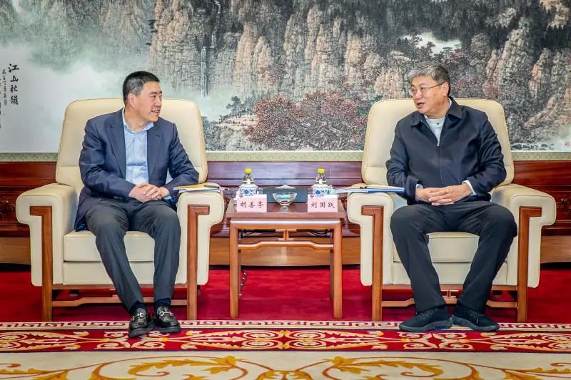 劉國(guó)躍會(huì)見(jiàn)中國(guó)煤科主要領(lǐng)導(dǎo)