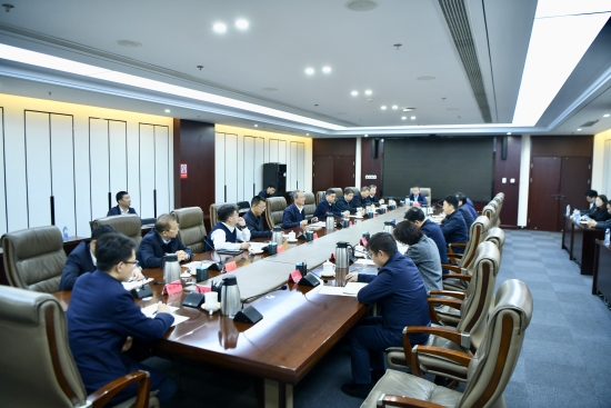 王斌與南昌市委常委、高新區(qū)黨工委書記王萬征會談