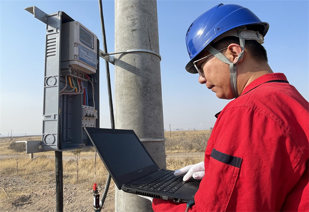 六五四供電公司:加強(qiáng)營(yíng)業(yè)普查 優(yōu)化用電環(huán)境