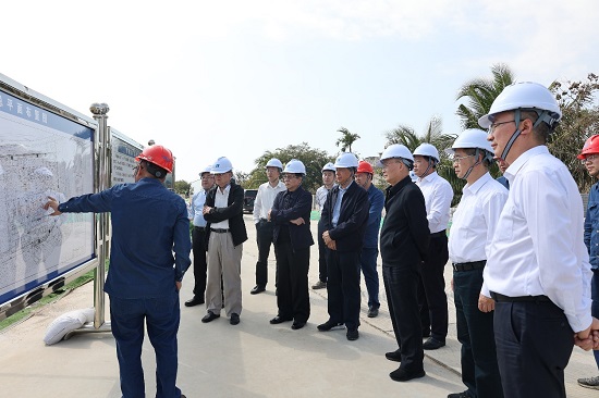 華能集團外部董事到海南分公司及昌江、石島灣核電基地調研