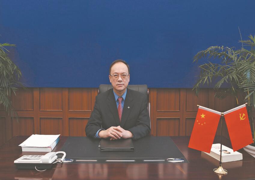 深化合作促“雙碳” 共建共享助振興——訪全國(guó)人大代表，鞍鋼集團(tuán)有限公司董事長(zhǎng)、黨委書(shū)記譚成旭