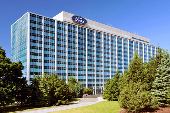 從未破產(chǎn)過(guò)的福特汽車，困在新能源時(shí)代