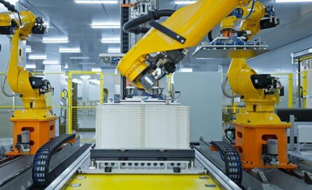 儲(chǔ)能賽道新貴崛起，鋅鐵液流電池憑什么主導(dǎo)未來?