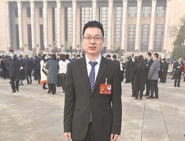 【兩會好聲音】全國人大代表 馮濤:提高供電服務(wù)質(zhì)效 持續(xù)優(yōu)化電力營商環(huán)境